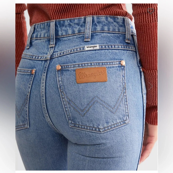 Wrangler Women’s Westward 626 High Rise Cotton Boot Cut Jeans Size 33 - Picture 9 of 16